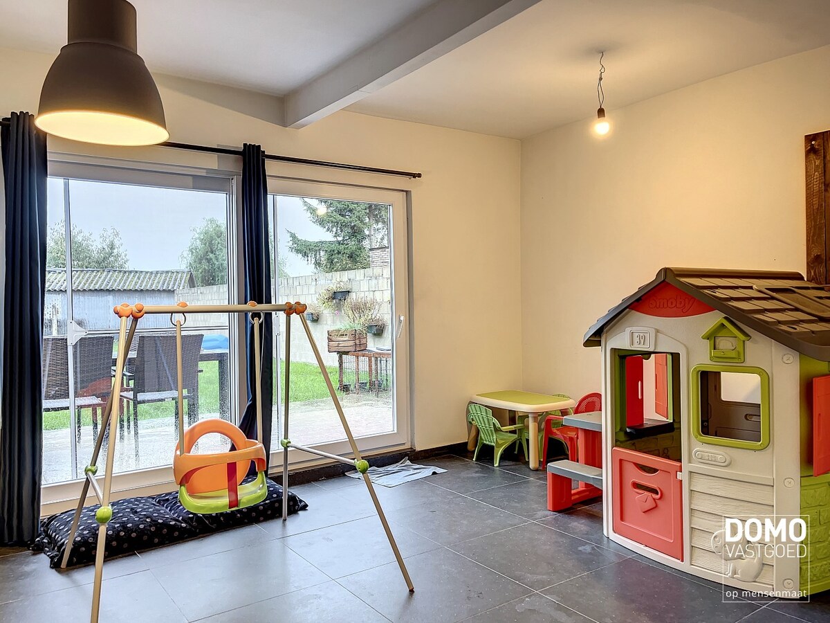 Gerenoveerde rijwoning in Zoutleeuw met 2 slaapkamers - energielabel D 