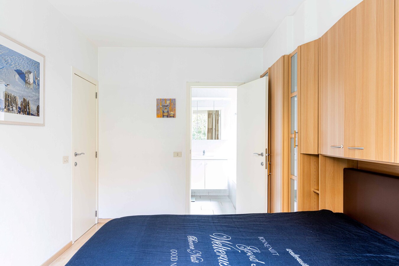 Ruim appartement met 3 slaapkamers en 2 badkamers en hoekterras 