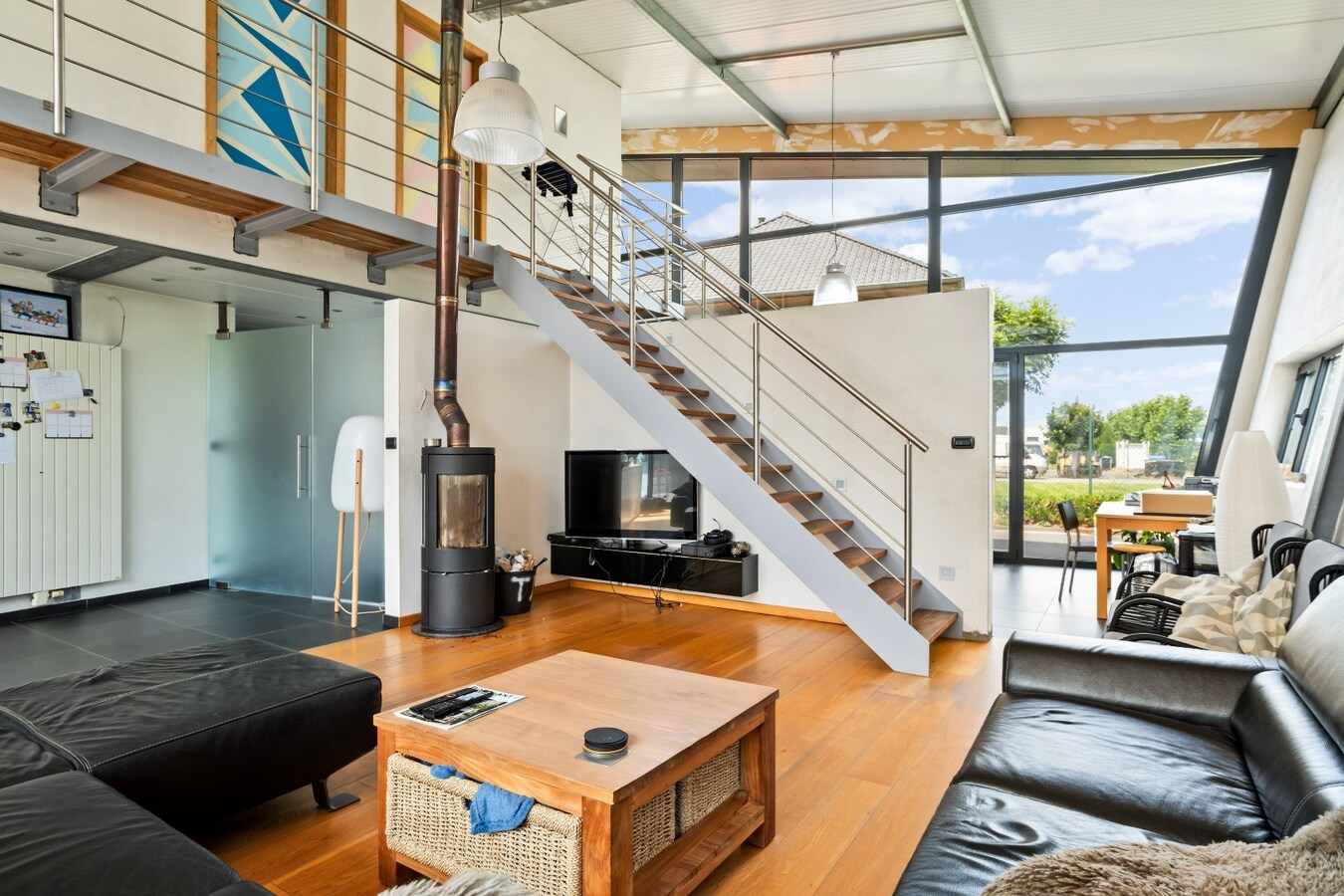 Bedrijfswoning met werkplaats op industrieterrein van Houthulst 