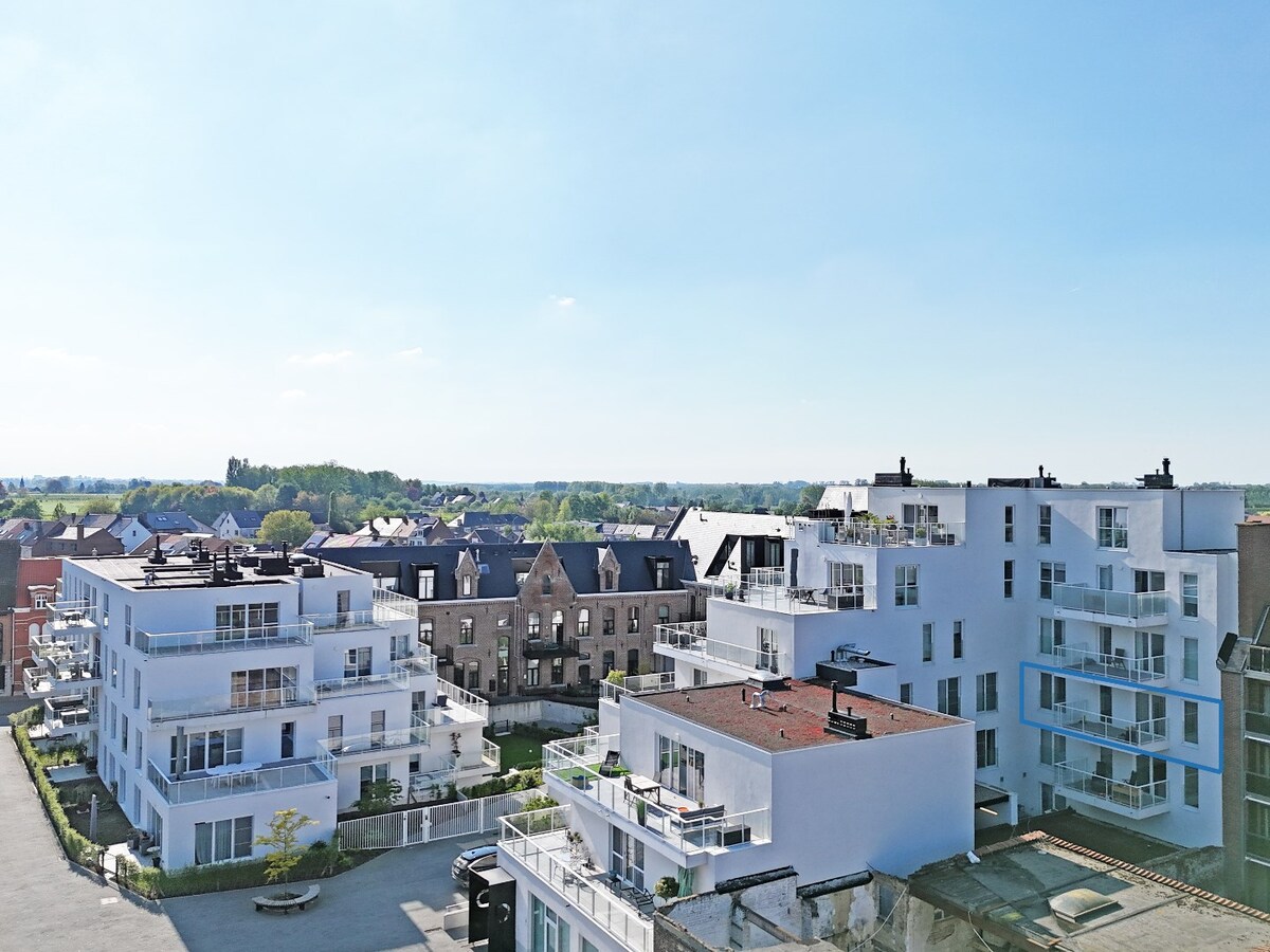 Nieuwbouw appartement met ruim terras en kelder te centrum Zottegem 