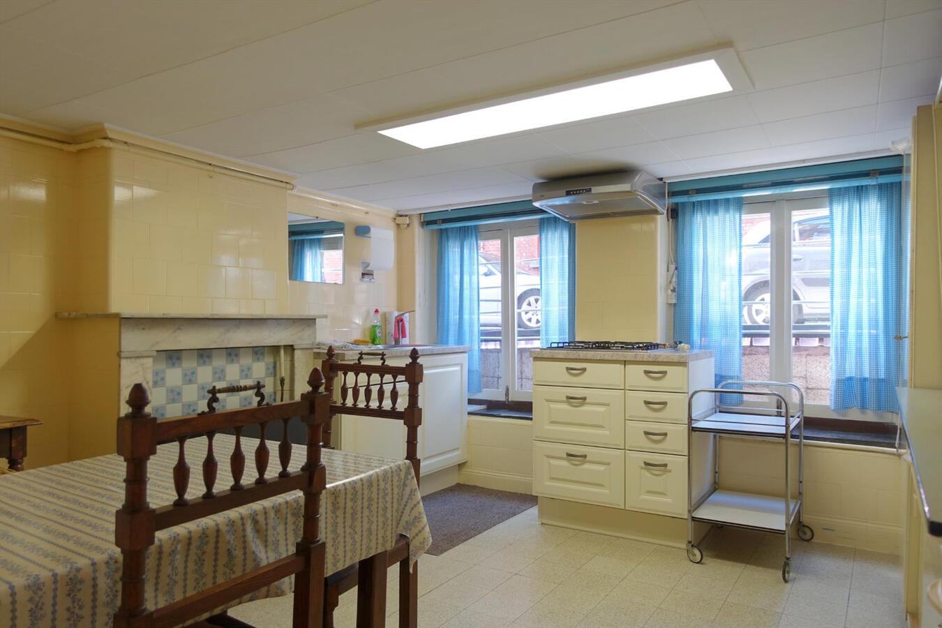 Karaktervolle herenwoning in centrum Brugge 