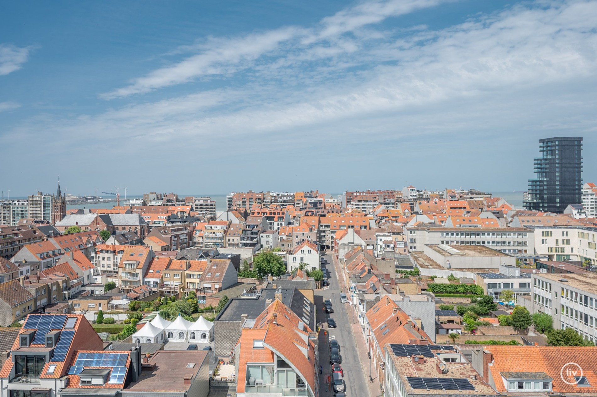 Volledig instapklaar hoek-appartement (133m2) met ruim zonneterras (19m2): Opendeurdag  Zondag 4/01 (14u-17u ): 