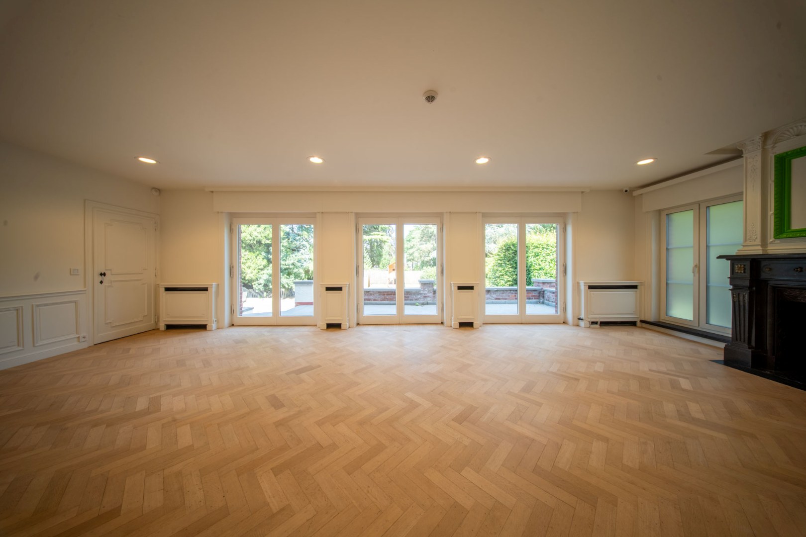 Statige villa met tal van mogelijkheden op een boogscheut centrum Waregem 