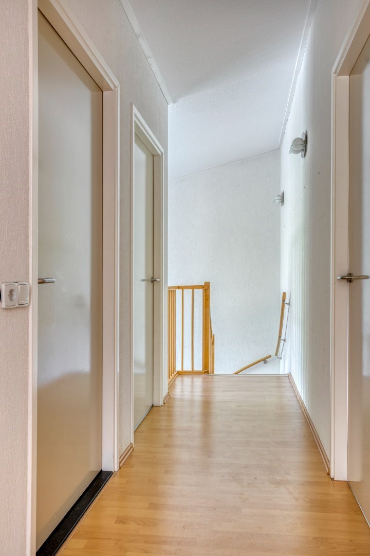 Wonen aan het water – Royale vrijstaande villa (adres: Zwanenlaan 11 te Kamperland) op steenworp afstand van het Veerse Meer. 