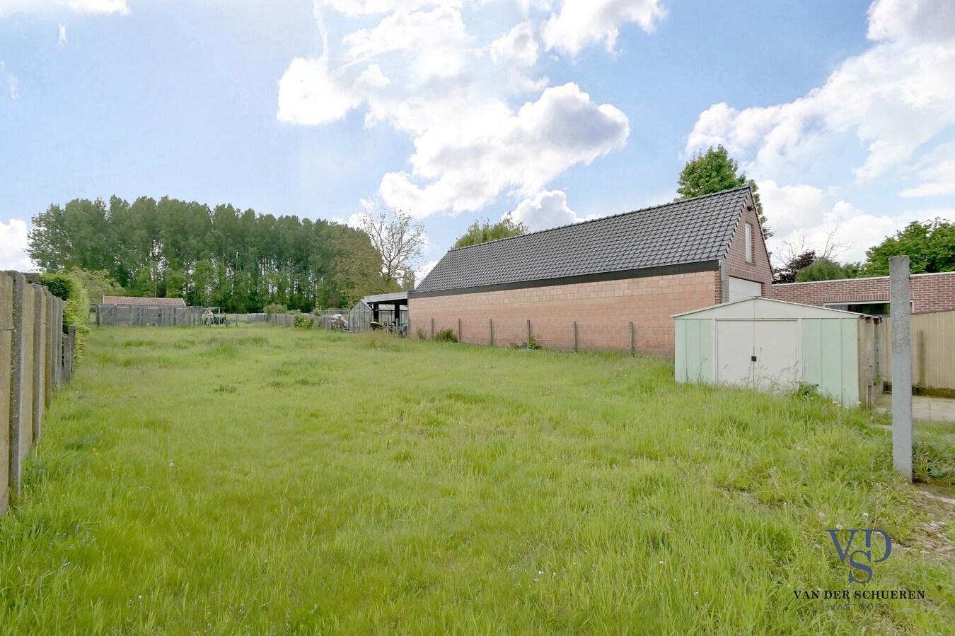 Charmante woning te Landskouter. 