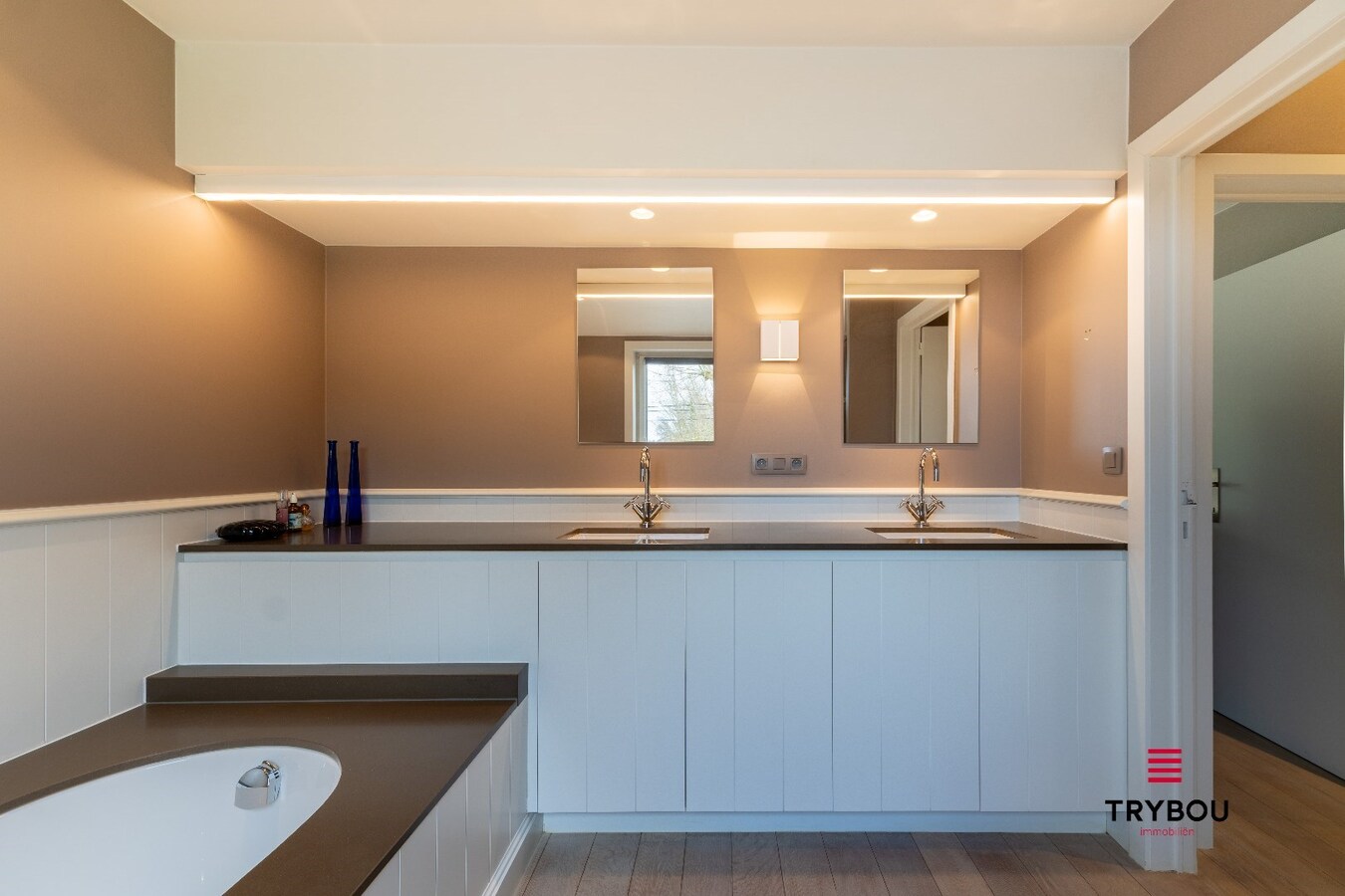 Exclusieve villa aan de bosrand te Houthulst 