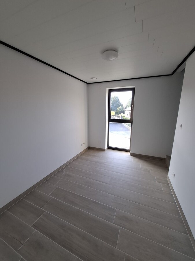 Instapklare BEN-woning met geothermische warmtepomp, passieve koeling en domotica 