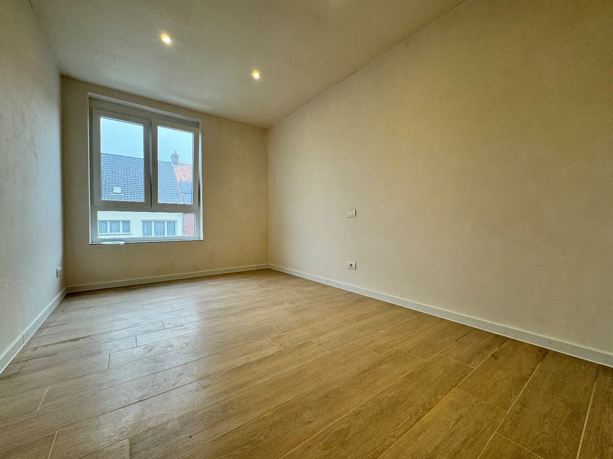 Instapklare woning met 3 slaapkamers en garage te Bissegem 