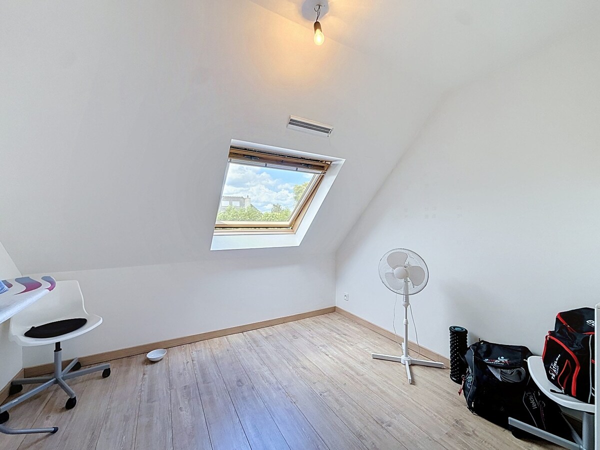 Recente woning met ruime tuin op wandelafstand van het centrum! 
