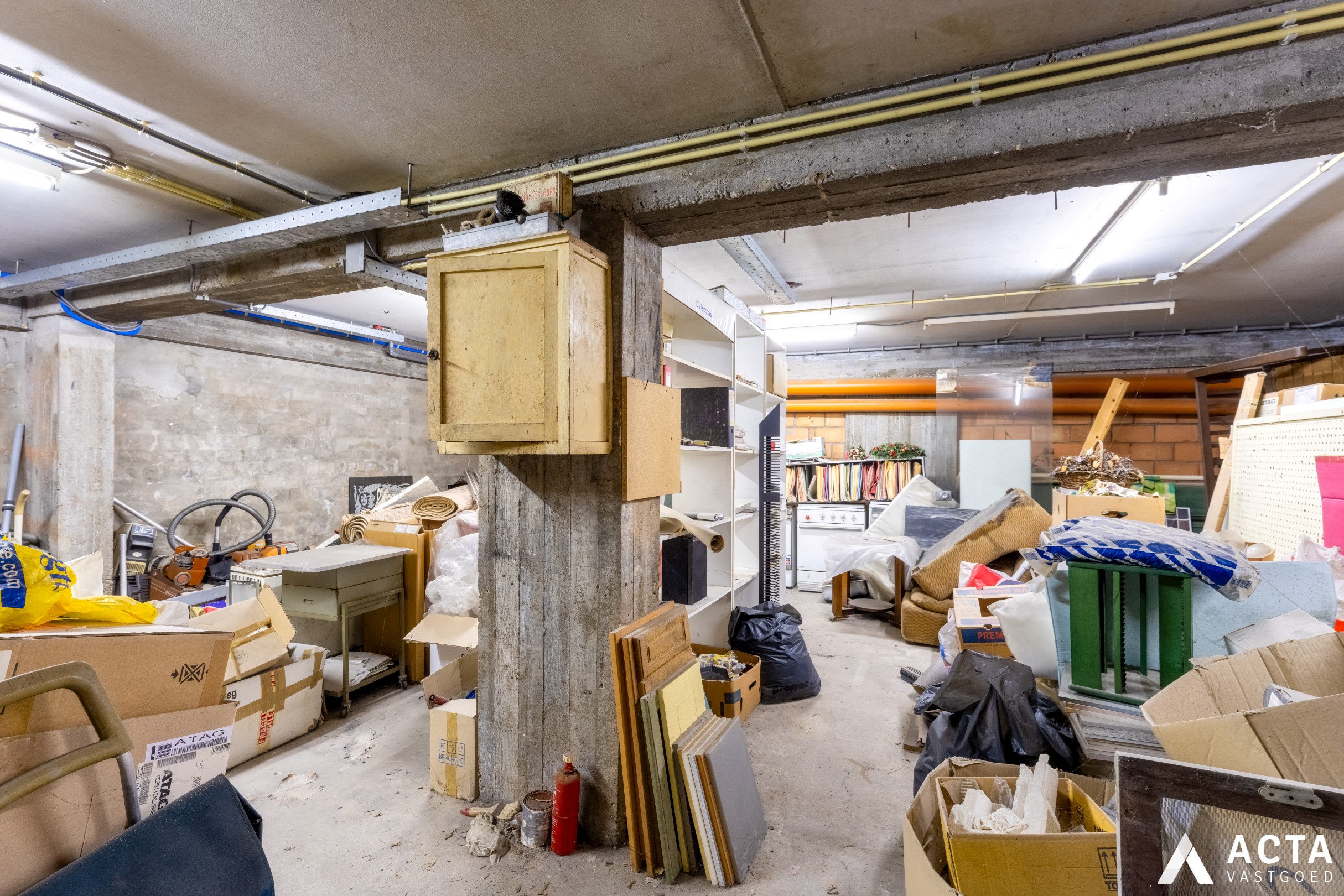 Uitstekend gelegen handelspand met uitzonderlijke visibiliteit 