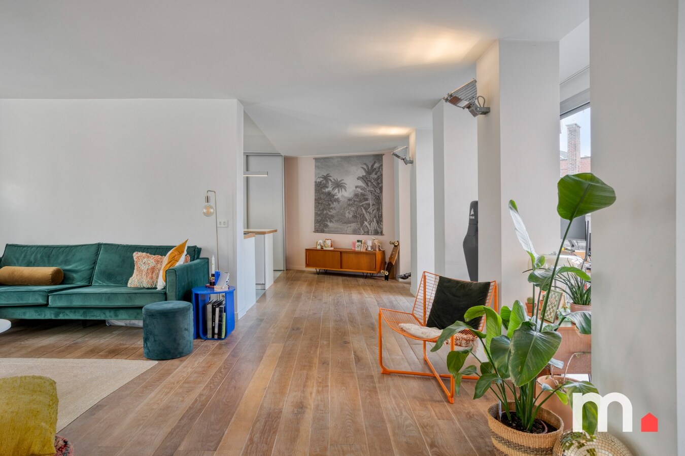 Instapklare woning met hobby ruimte te koop ! 