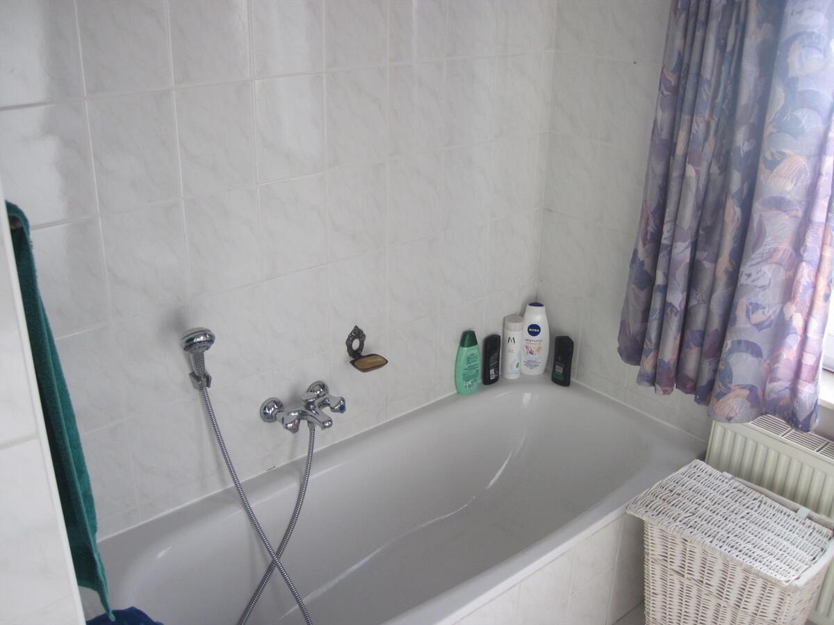 Tijdloze Half Open Bebouwing - rustig &amp; centraal gelegen ! 