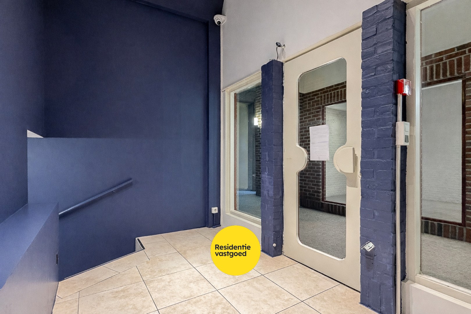 Uitzonderlijke investeringsopportuniteit in Galerij Ter Steeghere – hartje Brugge 