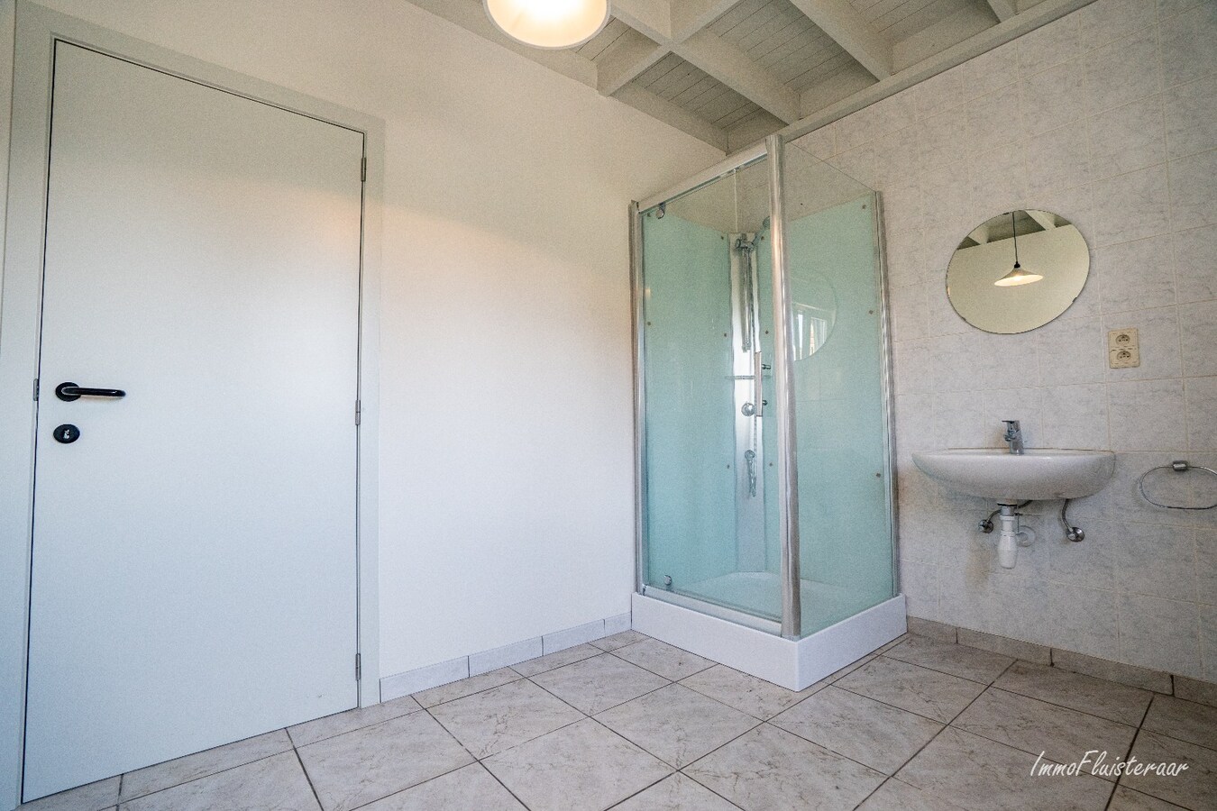 Uniek gelegen karaktervolle hoeve met twee stalgebouwen op ca. 2,4ha in Alken 