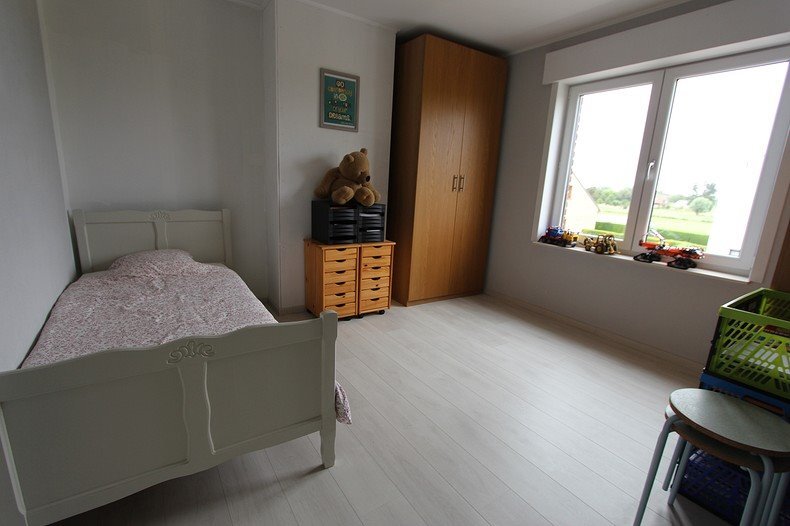 VERKOCHT IN UW BUURT ! 