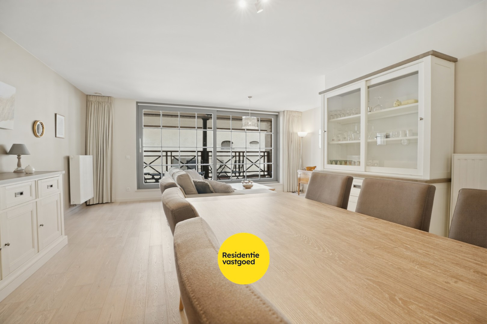 Prachtig instapklaar appartement (86m²) bj 2016 met 2 terrassen (30m²) te Nieuwpoort-Stad 