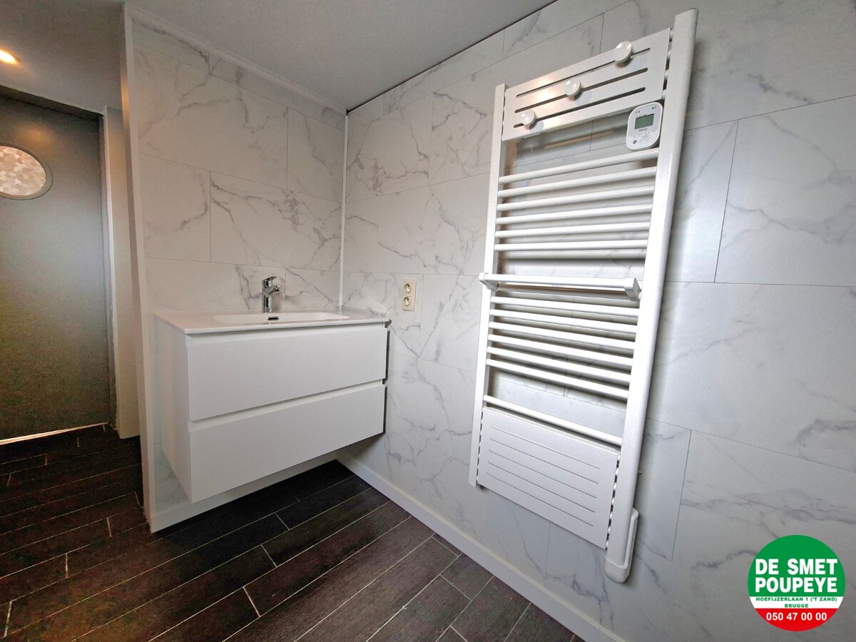 Toffe rijwoning met uitweg 