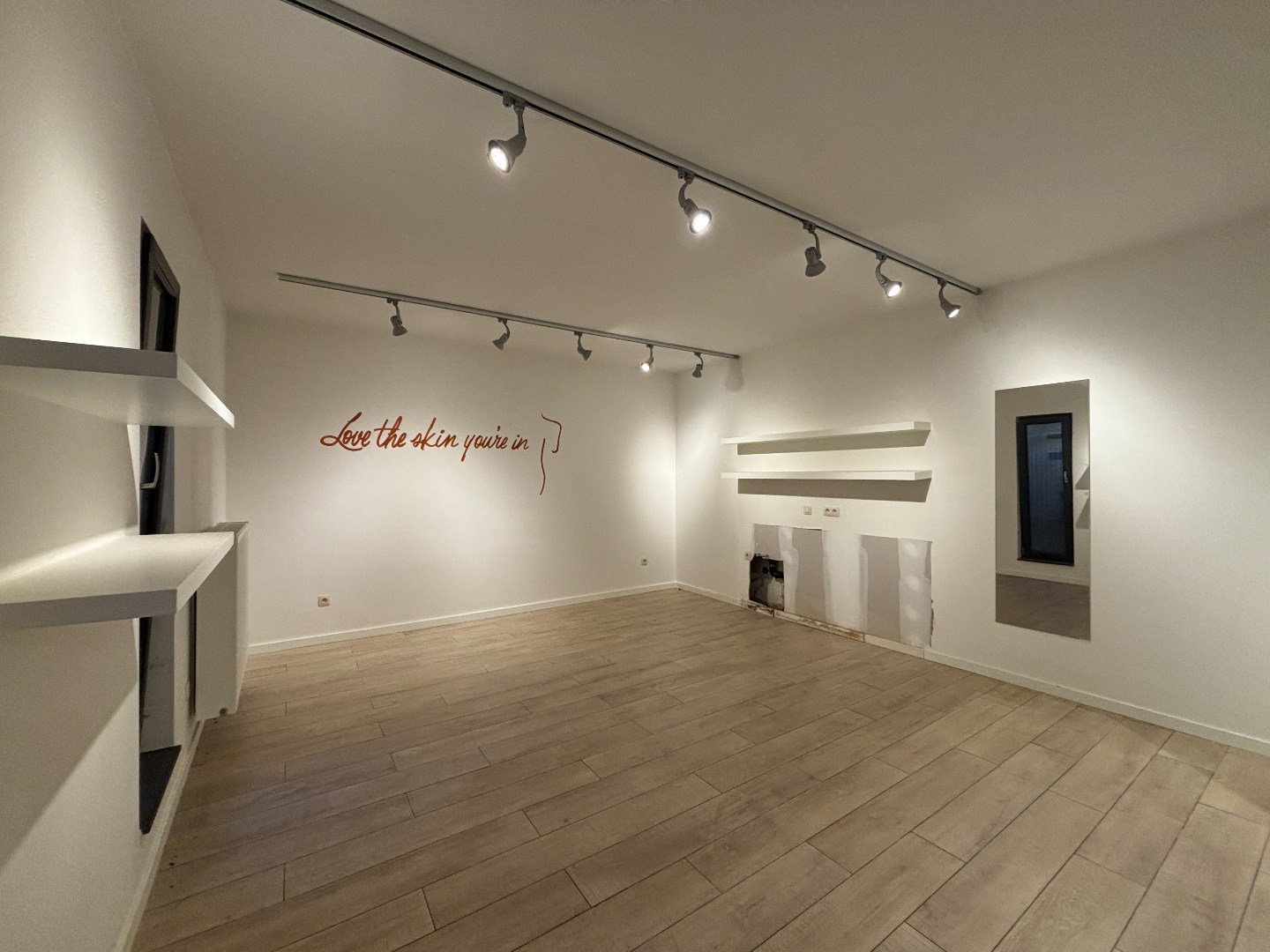 Commerciële winkel te huur in Mol