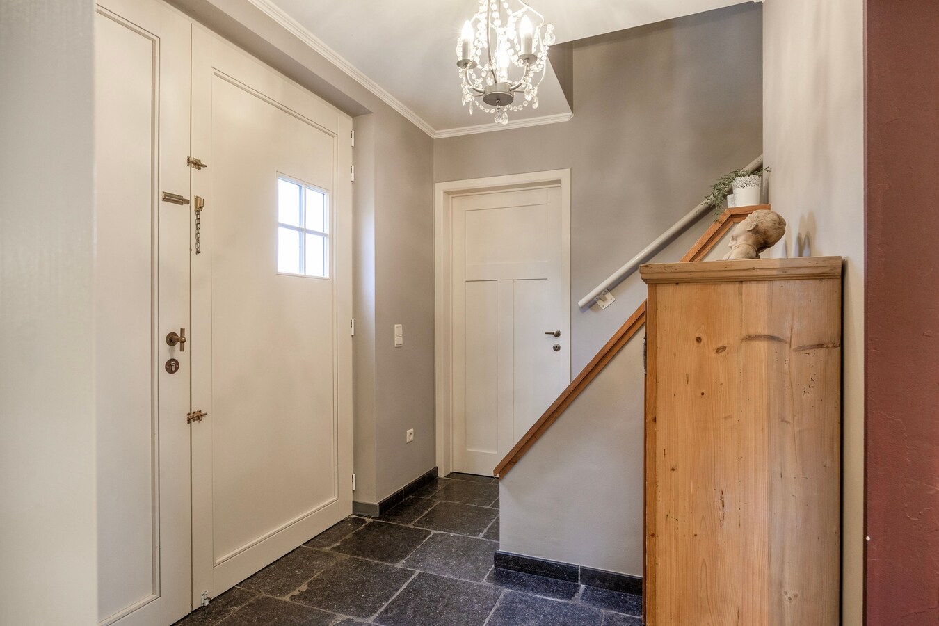 Charmant Stokkem : Landhuis met bureel en 4 slaapkamers 