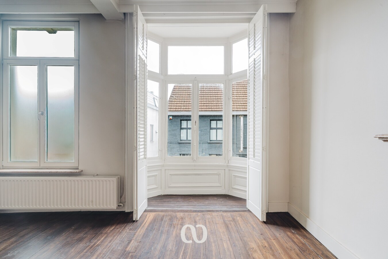Karaktervolle herenwoning met zwembad en verborgen stadstuin in Oudenaarde 