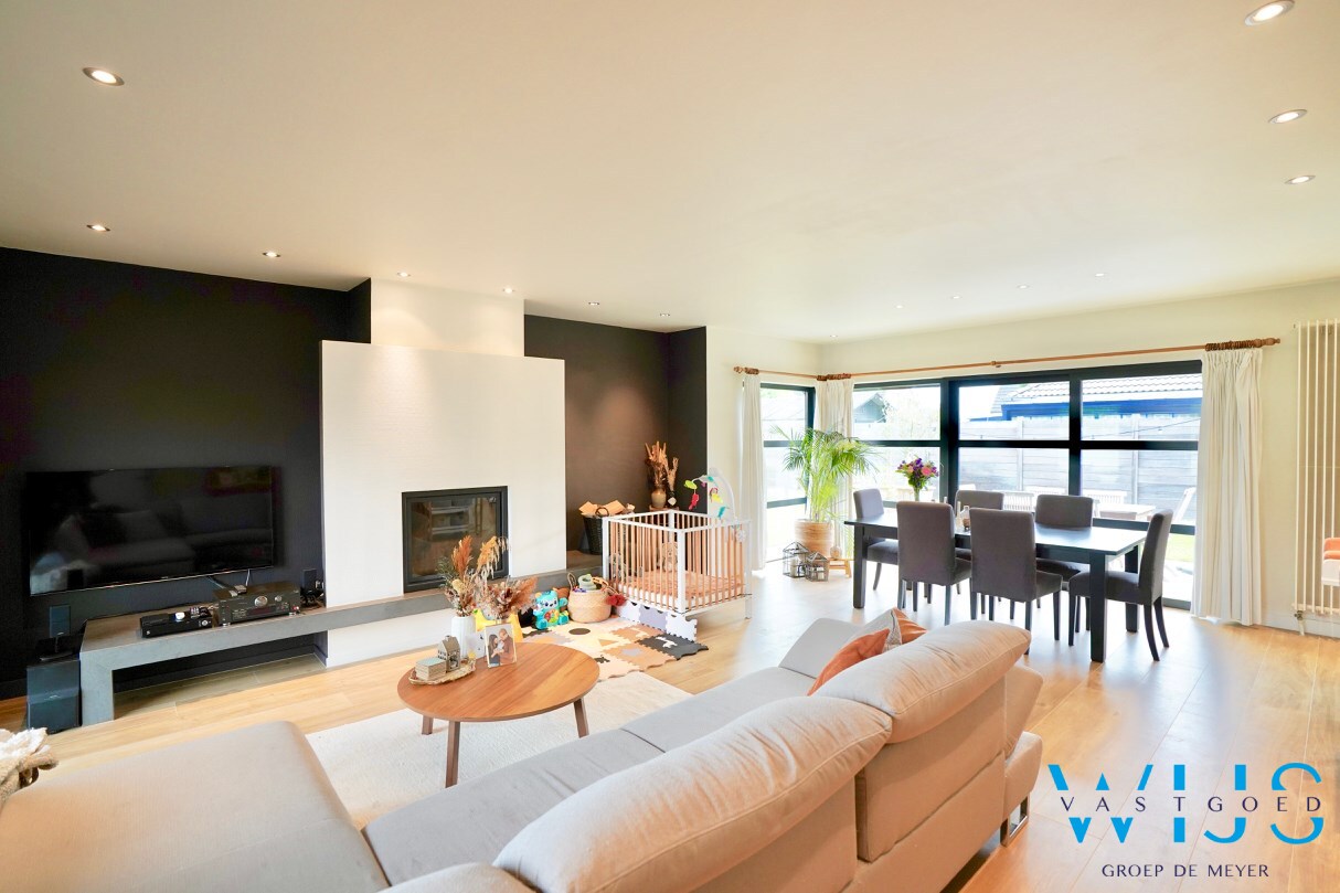 Stijlvolle alleenstaande woning te Ertvelde/ Rieme 