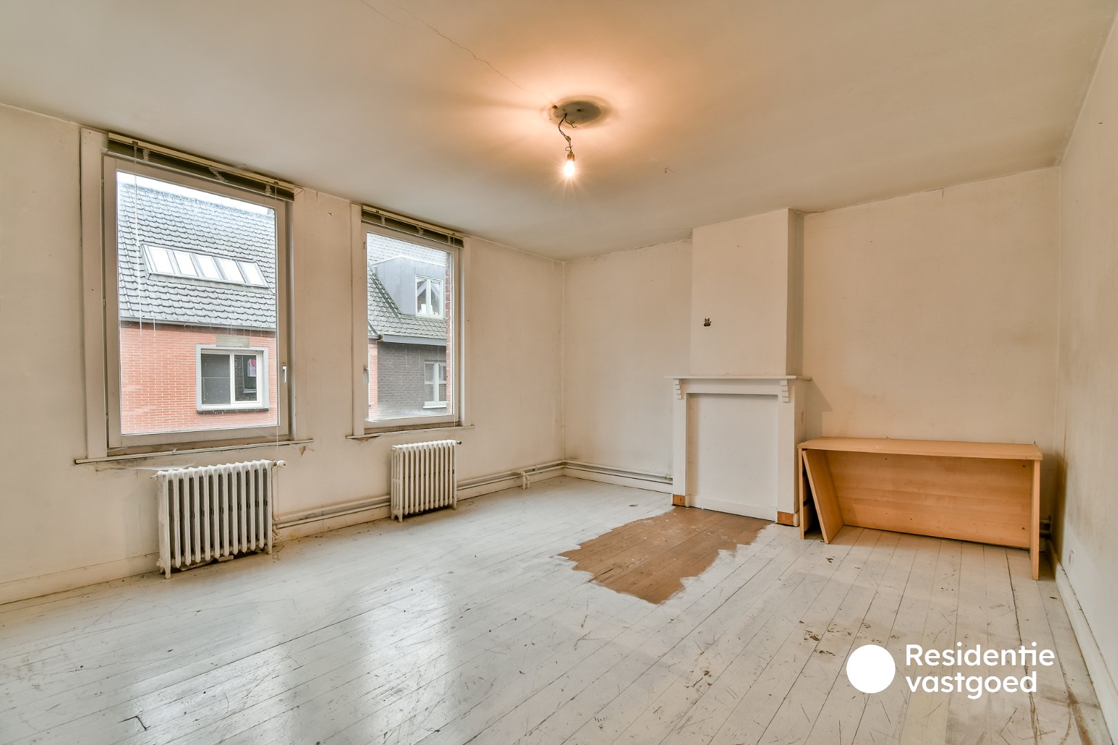 Renovatieproject met veel potentieel in het hart van Torhout! 