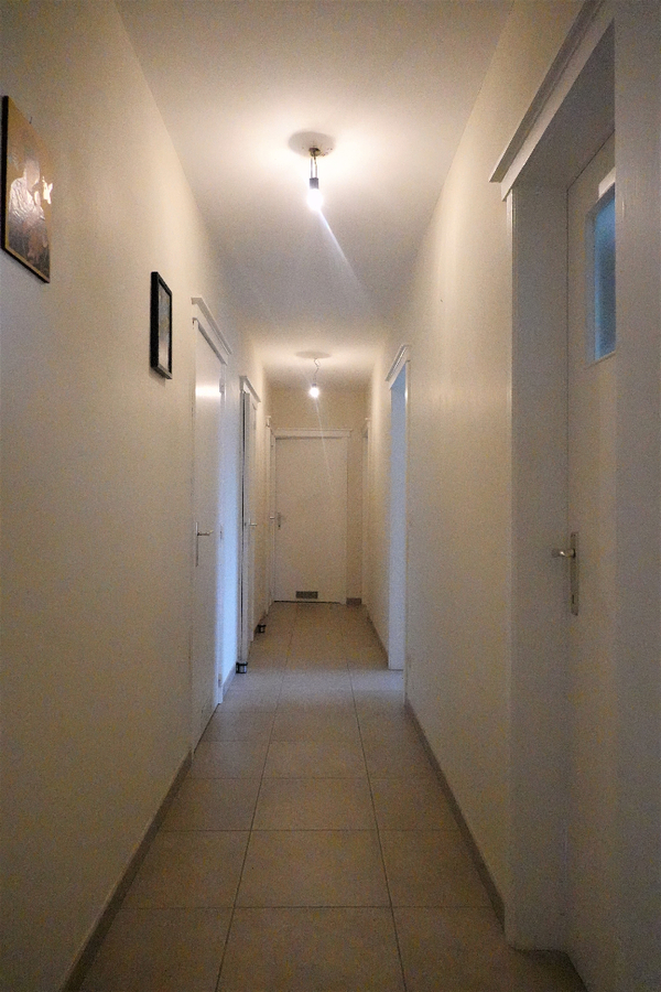 Ruim appartement met 3 slaapkamers en garagebox 