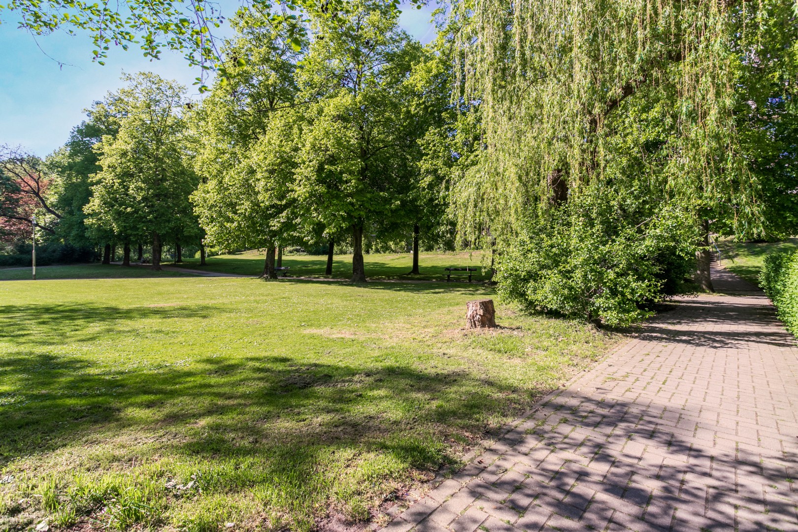Appartement met 2 slaapkamers, terras en kelder te Anderlecht 