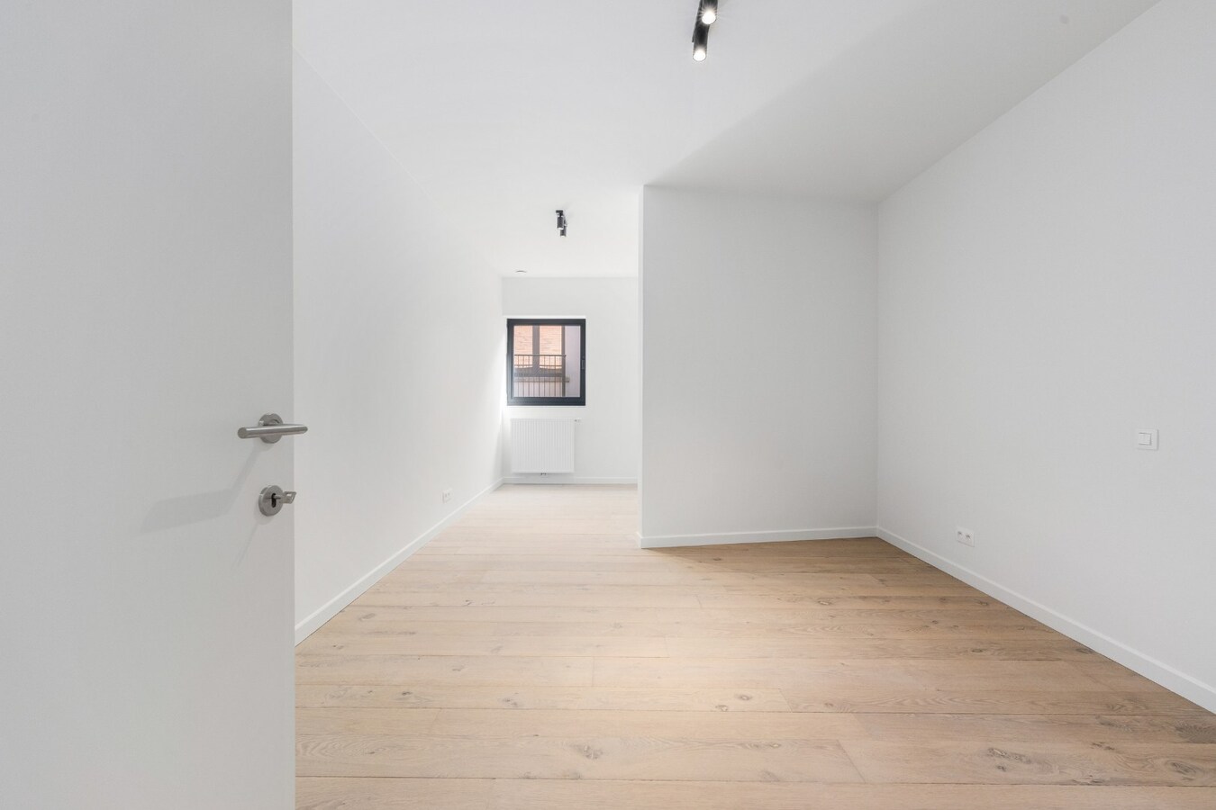 Instapklaar luxueus afgewerkt appartement | ruim 2 slaapkamer appartement (6% BTW mogelijk!) 