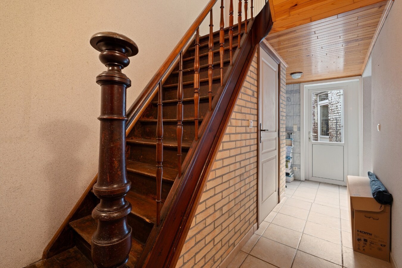 Handelswoning in centrum Zomergem! 