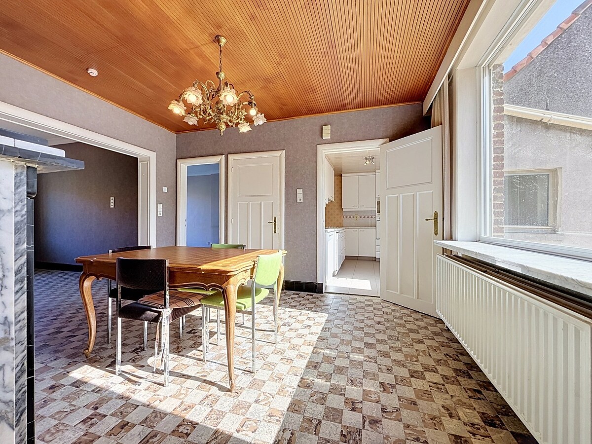 Ruime woning in de pittoreske dorpskern van St-Goriks-Oudenhove 