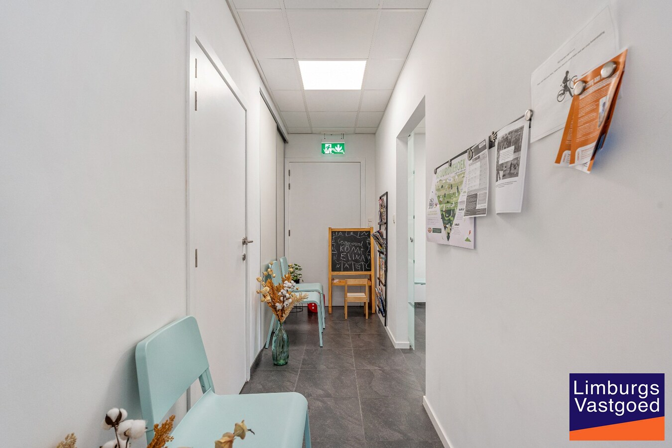 Handelsruimte, 90m² + kelder, centrum van Houthalen-Oost 