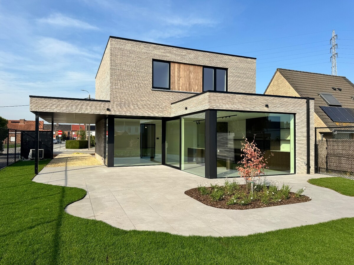 Te koop villa - Sint-Baafs-Vijve