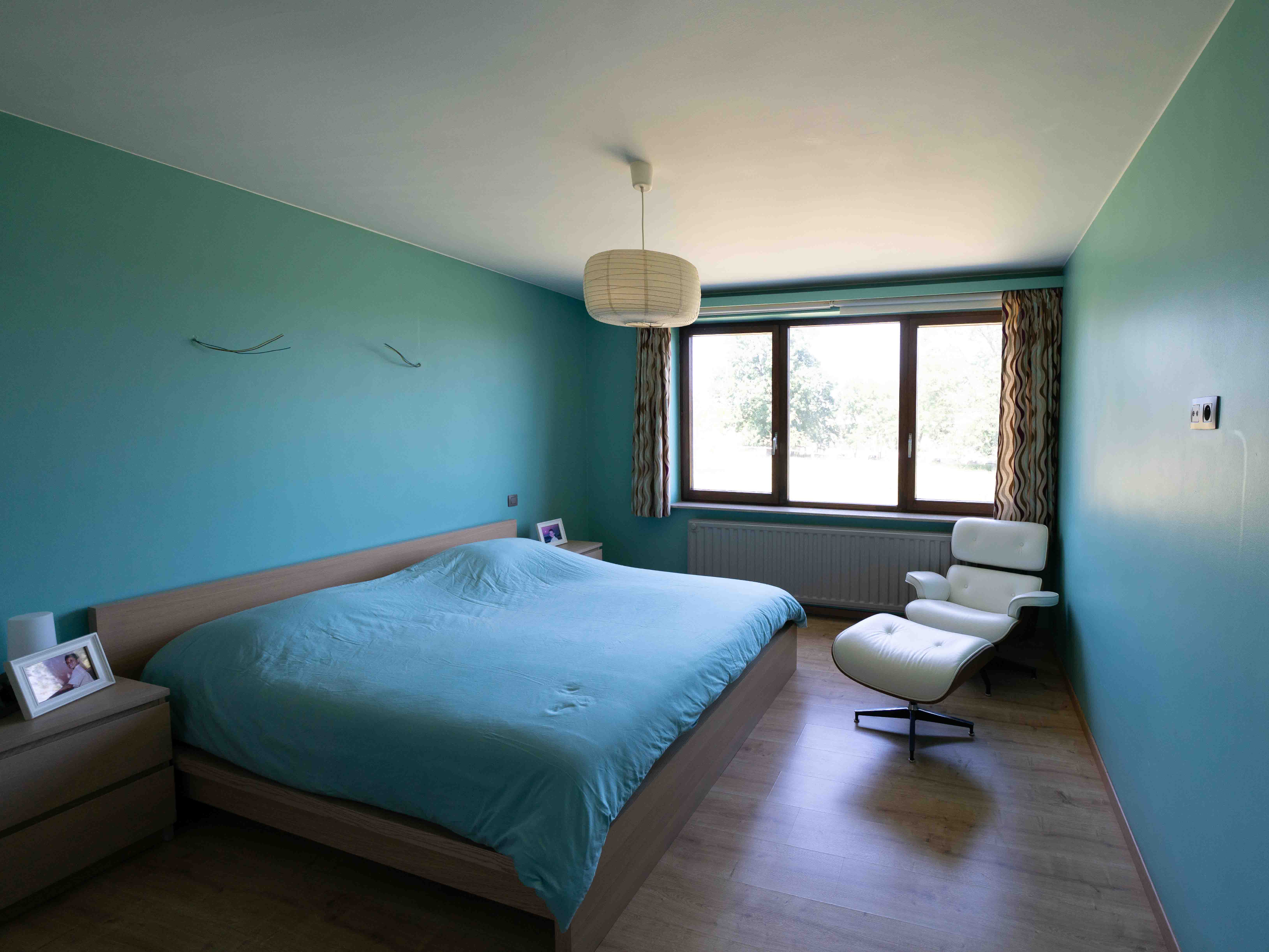 Maison (kangourou) très spacieuse avec jardin et double garage 