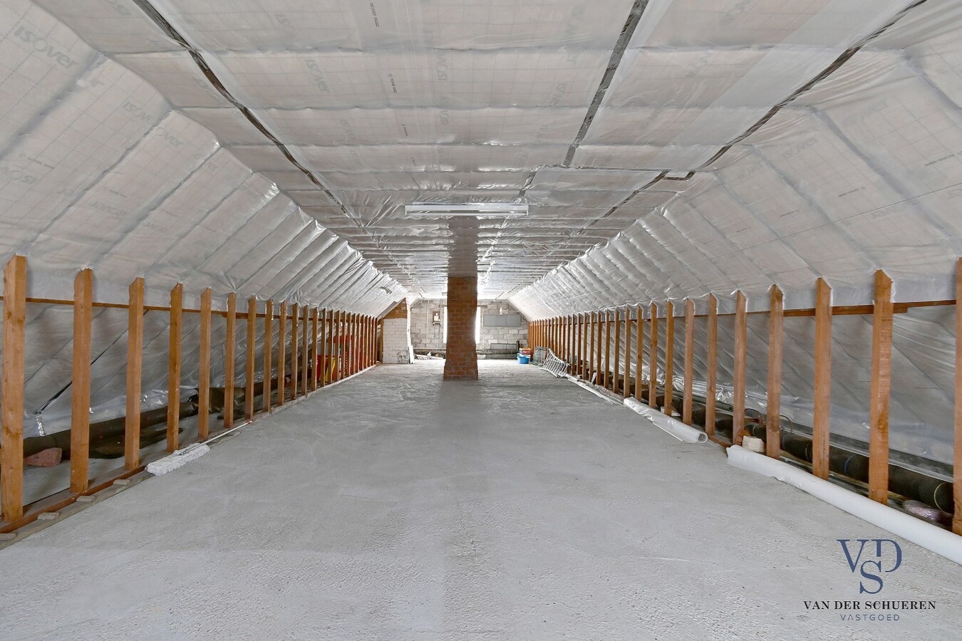 Statige villa in rustige residentiële wijk 