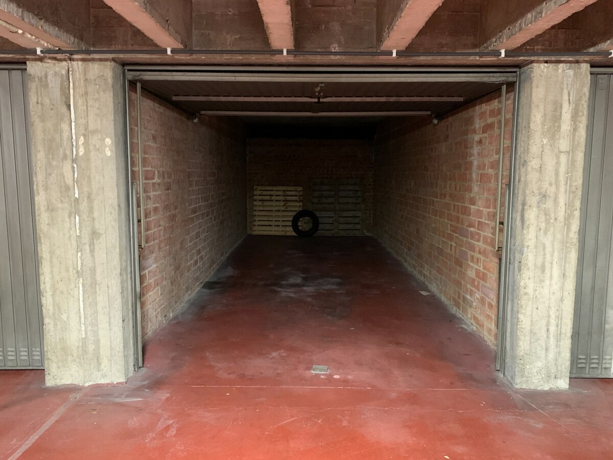 LEUVEN grote garagebox ideale ligging 