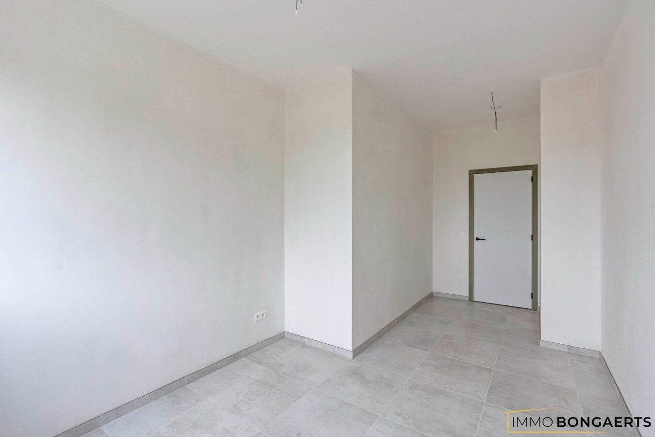 Gelijkvloers nieuwbouwappartement met 3 slaapkamers 