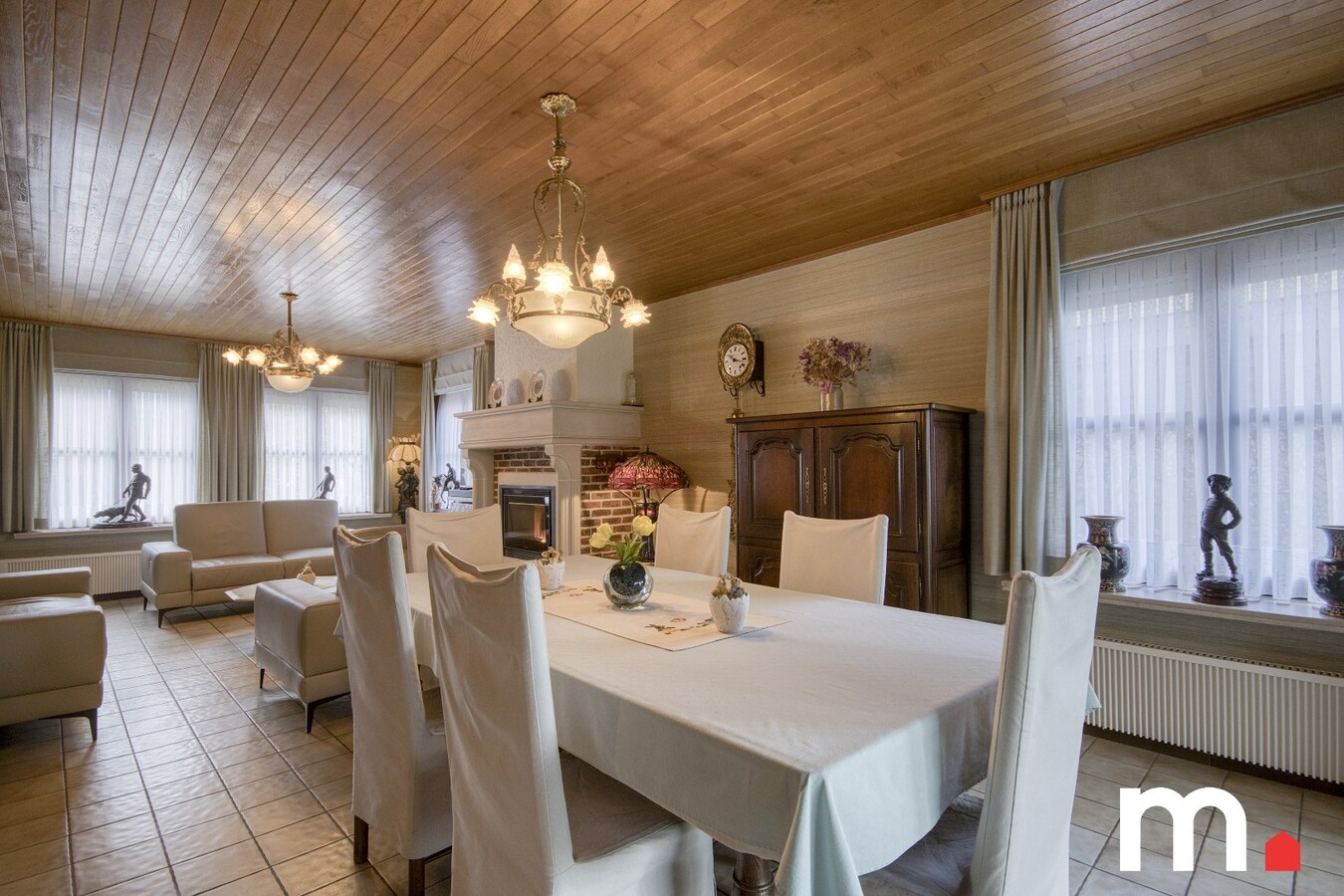 Alleenstaande villa met 6 slaapkamers en zonnige tuin op TOPligging ! 