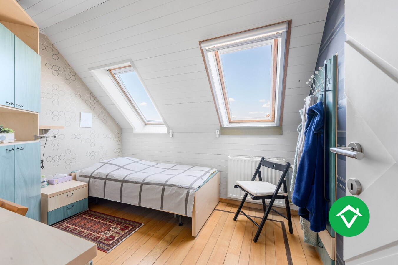 Alleenstaande woning met 5 slaapkamers en garage te Torhout 