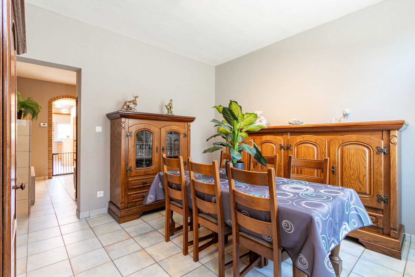 Instapklare woning met 2-3 slpk en tuin 