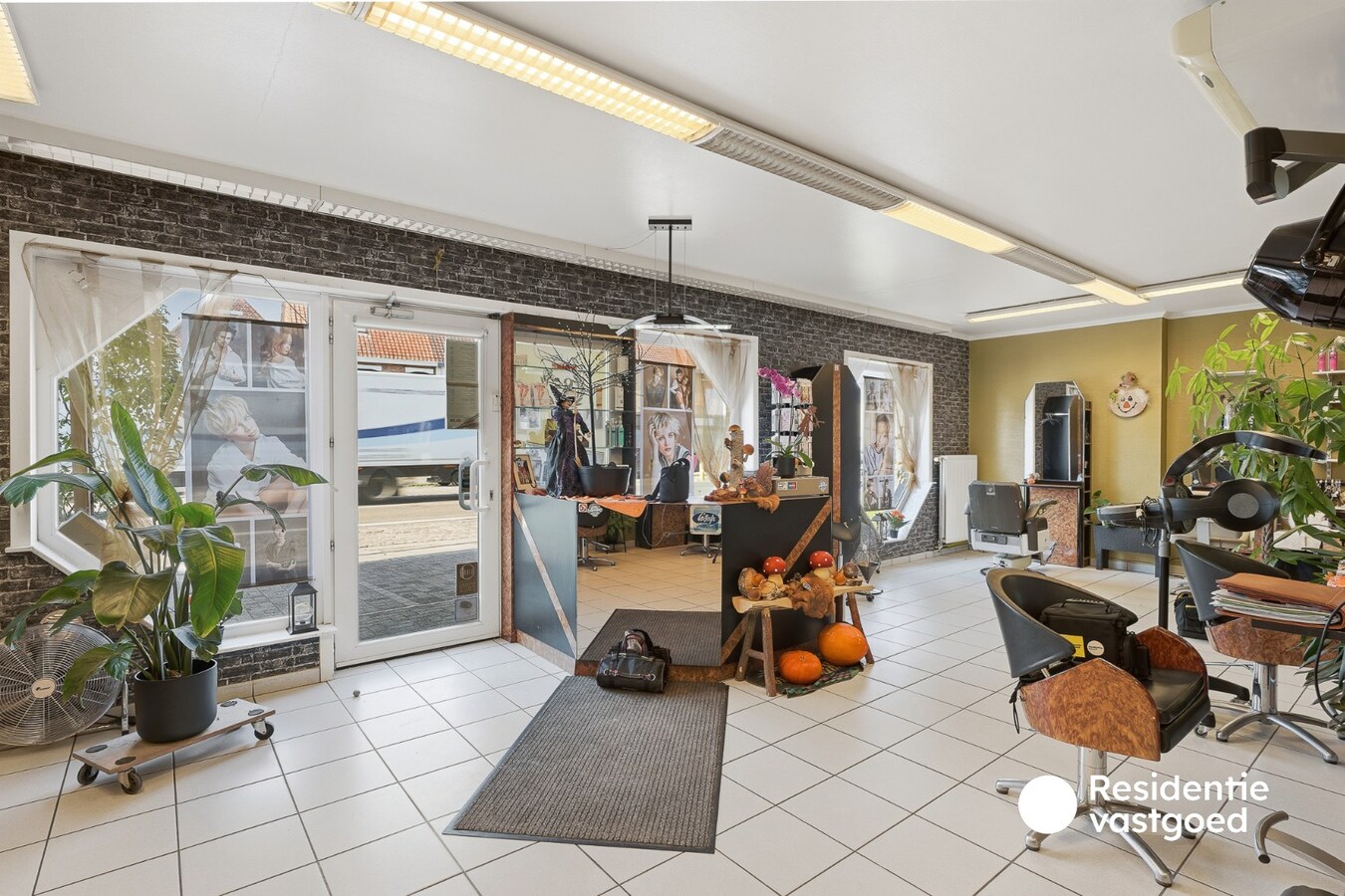 Te koop gebouw - Zedelgem