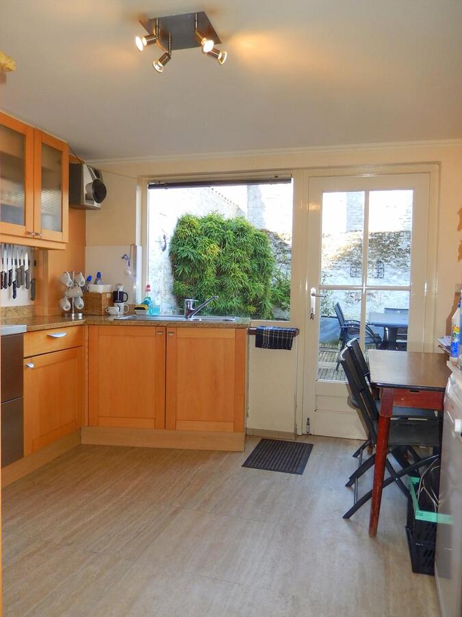 Gezellige stadswoning met 2 slaapkamers en grote koer 