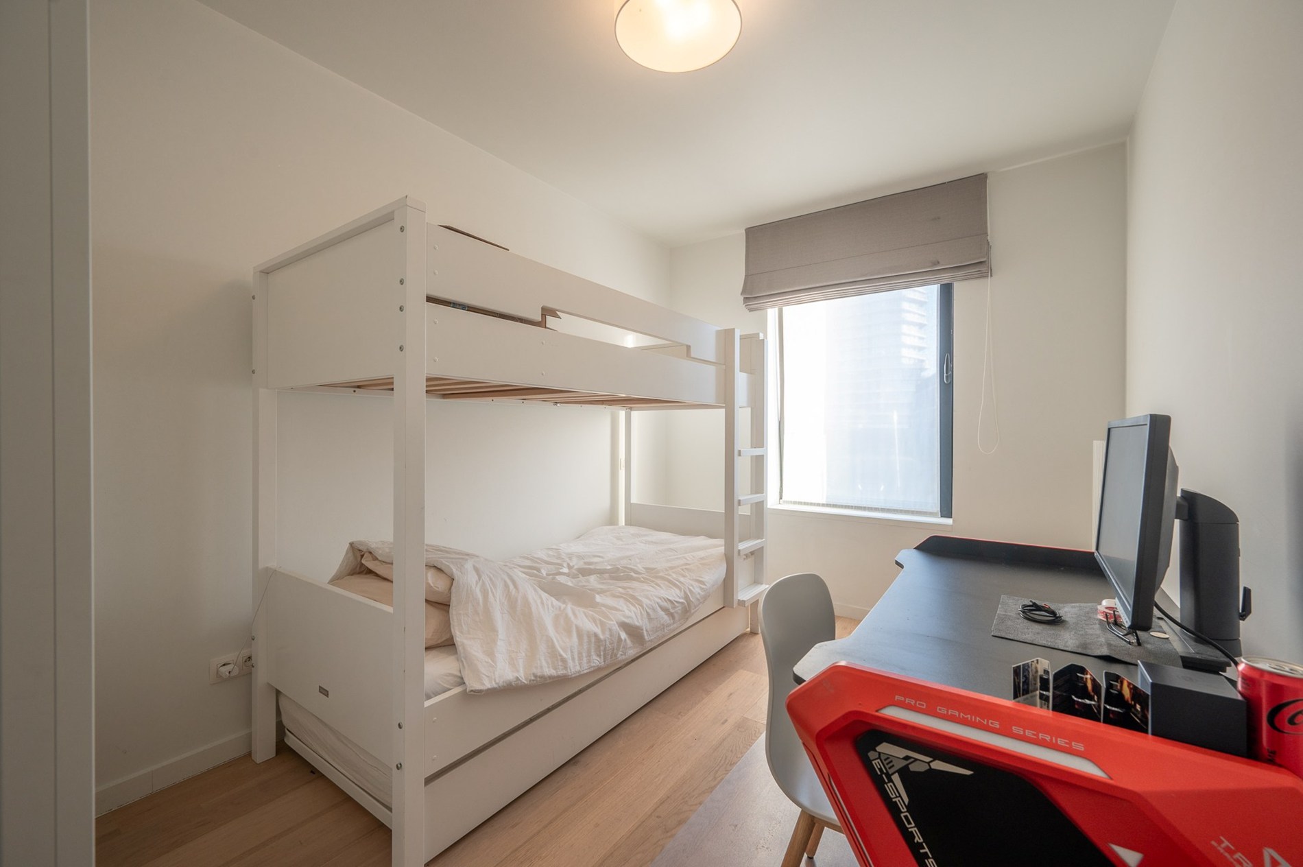Ruim en zonnig appartement te Duinenwater 