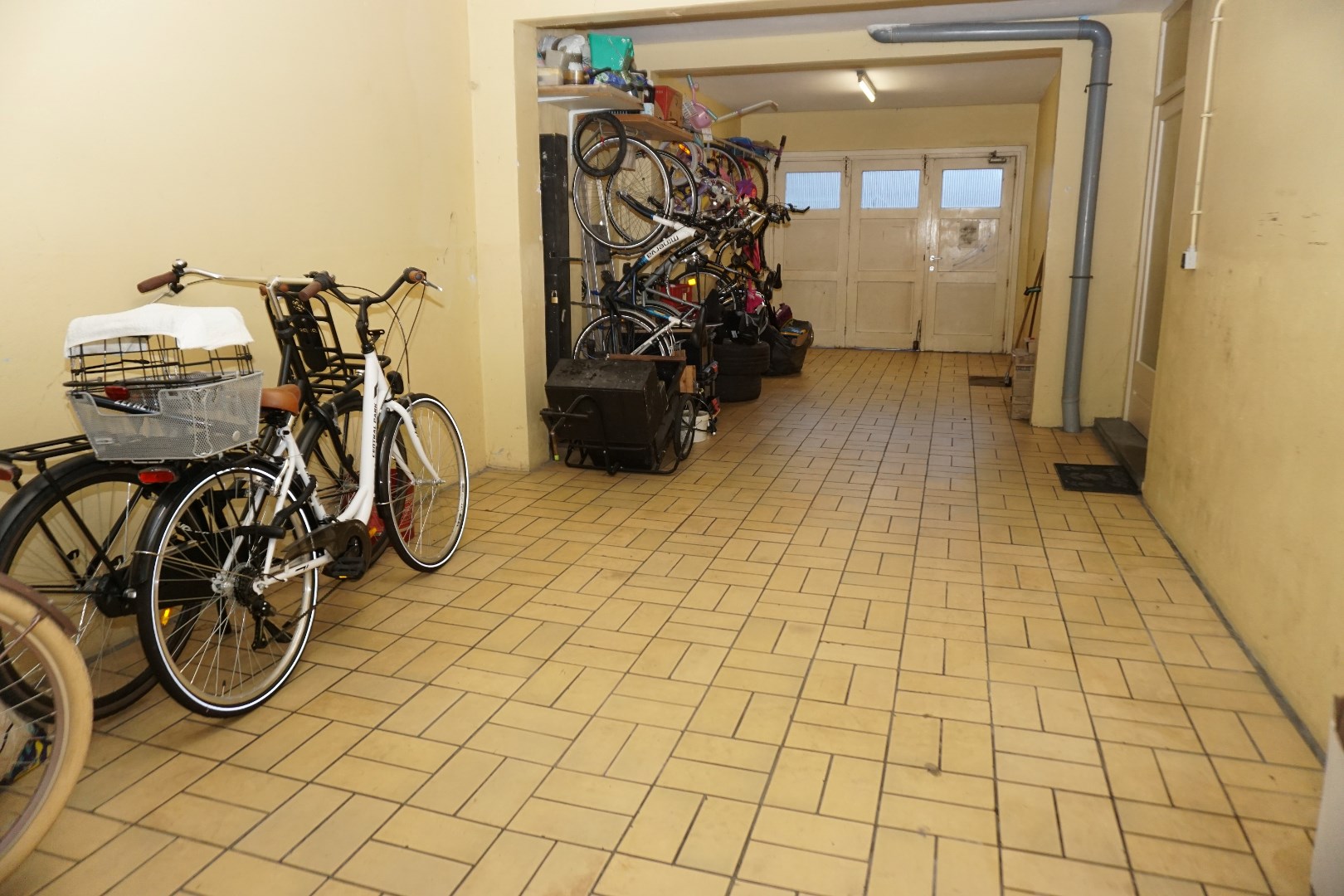 3 SLAAPKAMER APP. MET KOER GELEGEN VOORHAVENLAAN 