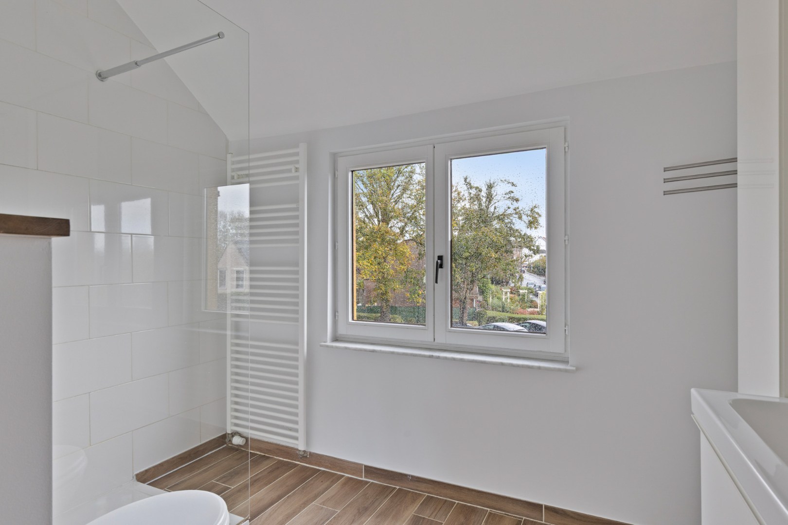 Gezellige gezinswoning met 3 slaapkamers en tuin - 1640 SINT-GENESIUS-RODE 