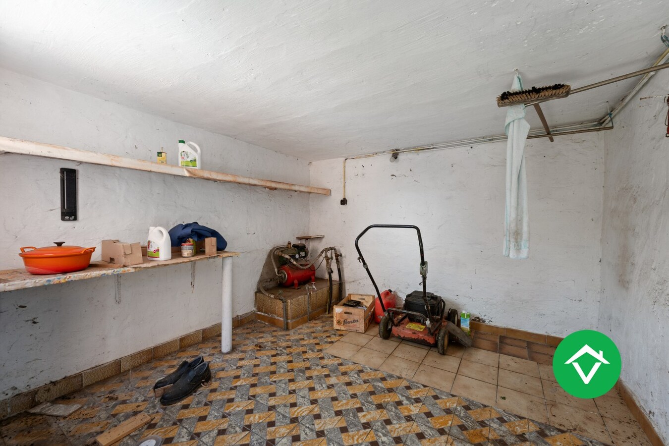 Woning met 3 slaapkamers en garage te Koekelare 