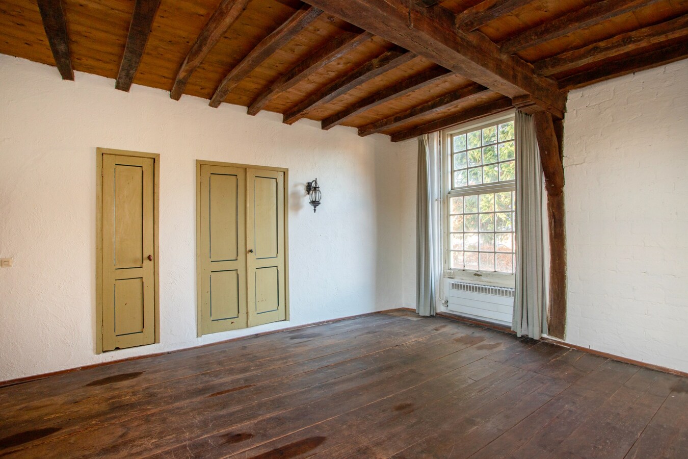 Imposante herenboerderij gelegen in het hart van Hoogeloon. 