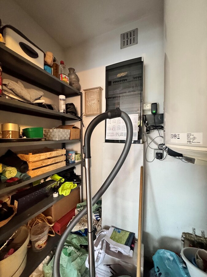 Instapklaar appartement met 2 slaapkamers en garage te Torhout 