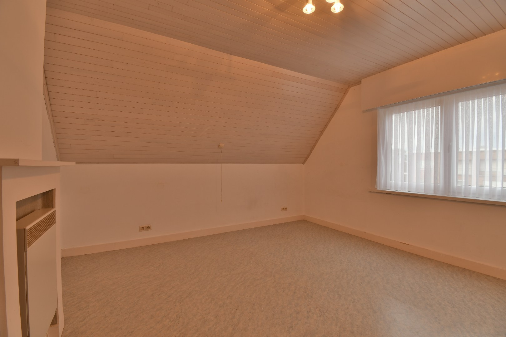 Halfopen woning met 3 slaapkamers in Westkerke 