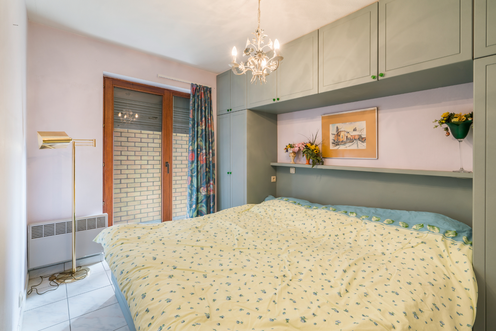 APPARTEMENT MET FRONTAAL ZEEZICHT EN TERRAS – 2 SLAAPKAMERS 